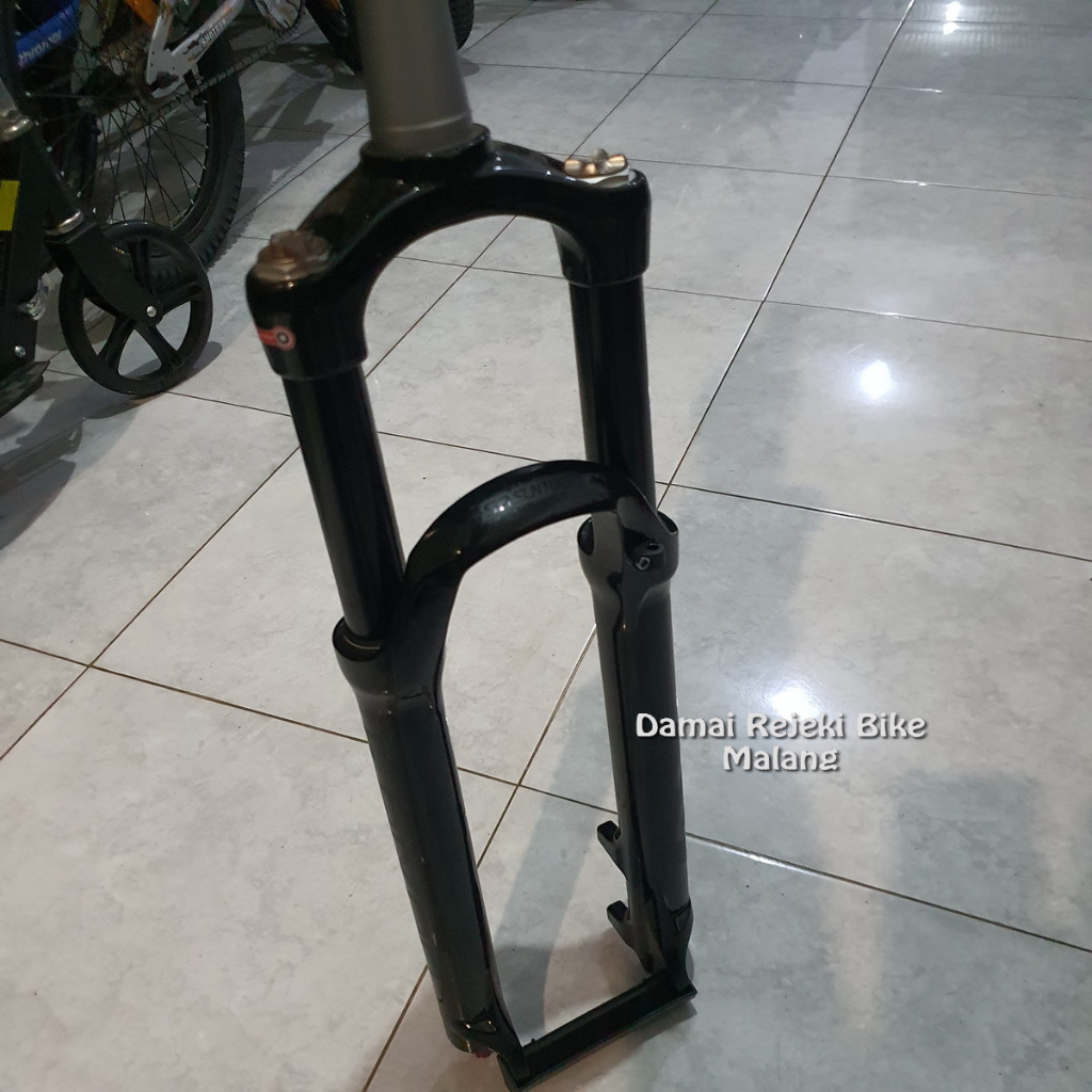 Fork Suntour Epixon 27,5"/650B LOR - Taper QR gloss black - travel 80 100 120 130 140