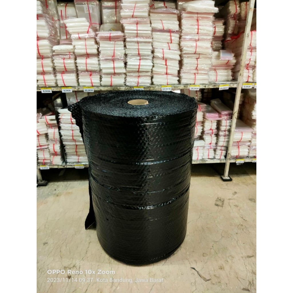 

PLASTIK BUBBLE WRAP EKONOMIS 50 METER TERMURAH - 62,5CMX50M HITAM