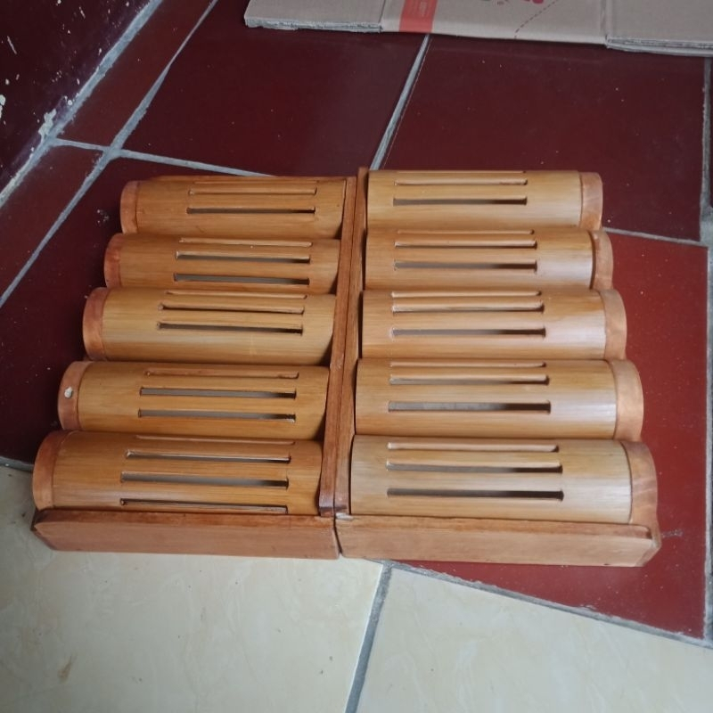 tempat kandang jangkrik 5 slot bumbung jangkrik bambu kupas