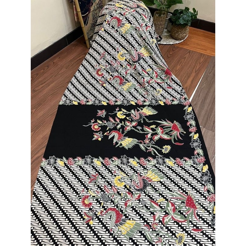 Kain batik solo encim merak nangkring