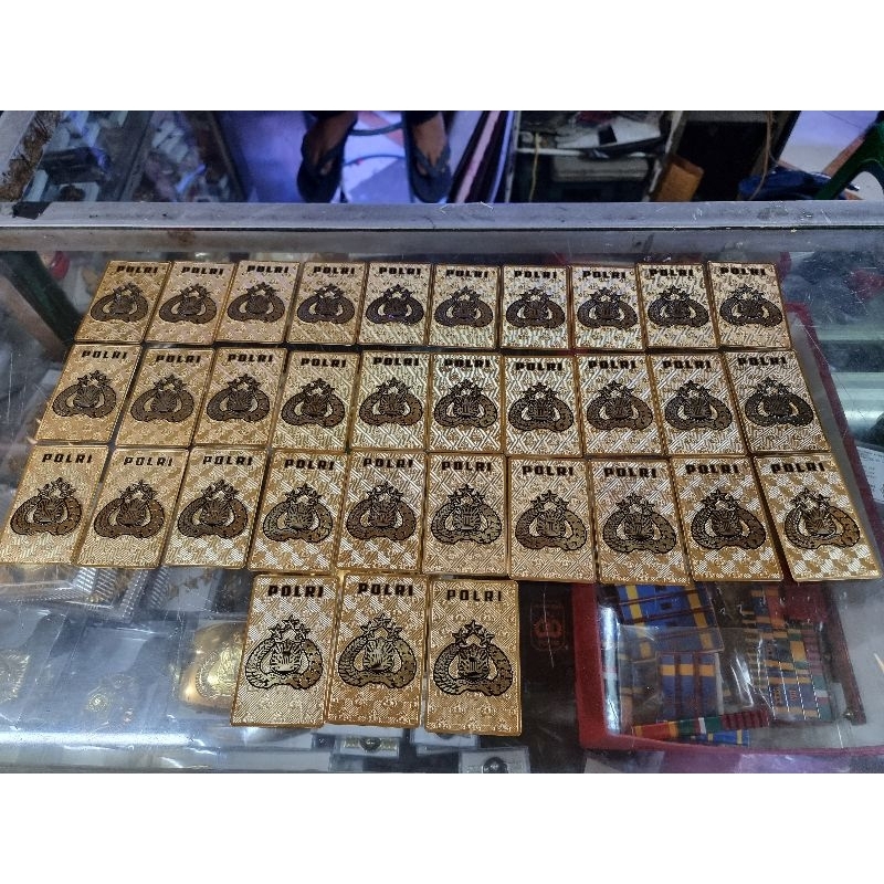 

plat id name tag POLRI hanya platnya saja