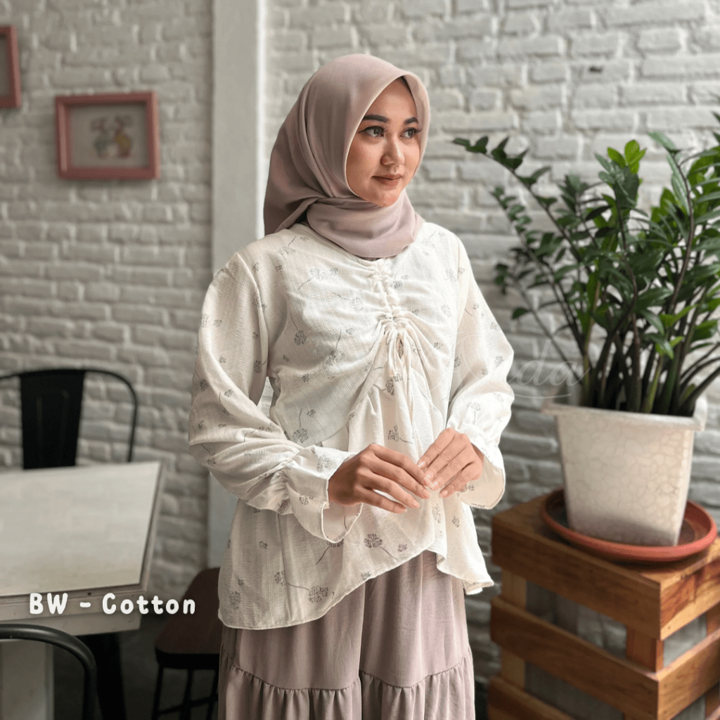 COMFY - Ara Top Blouse Korea Grade A