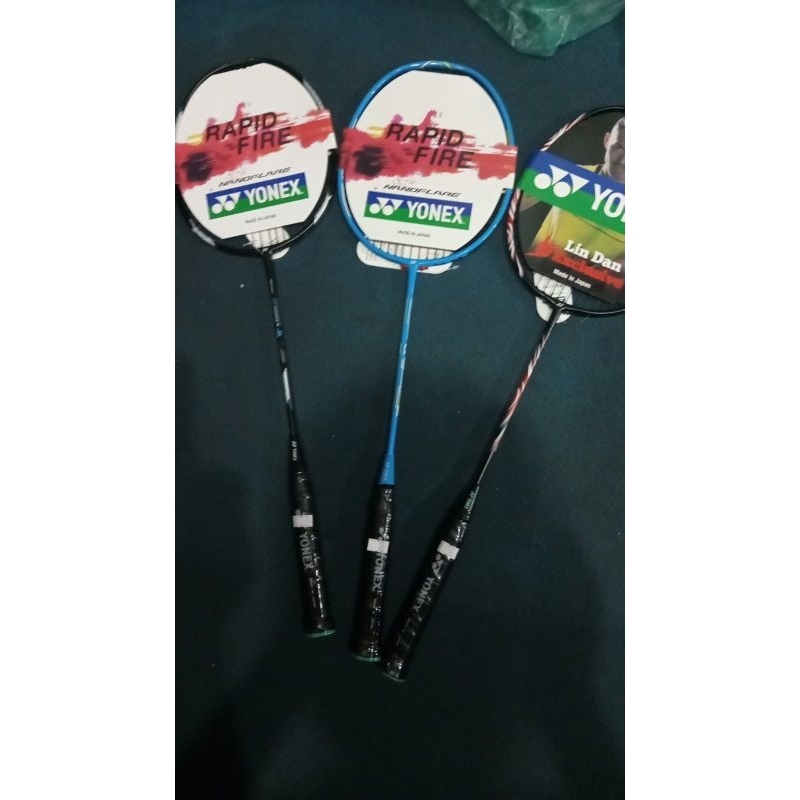 Raket Badminton Full Carbon Ringan Bonus Senar,Tas dan Grip