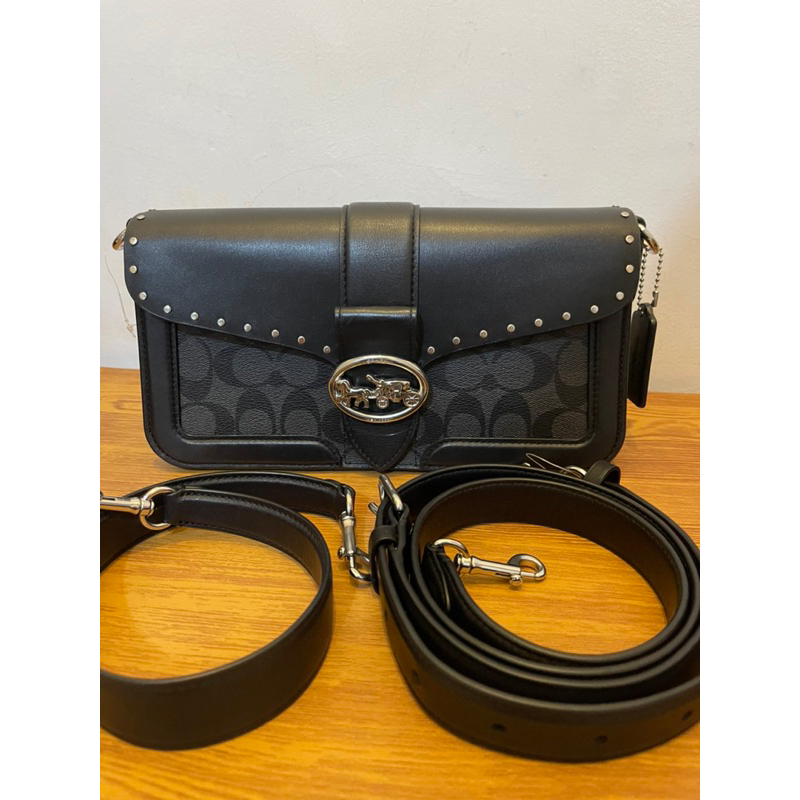 preloved coach georgie