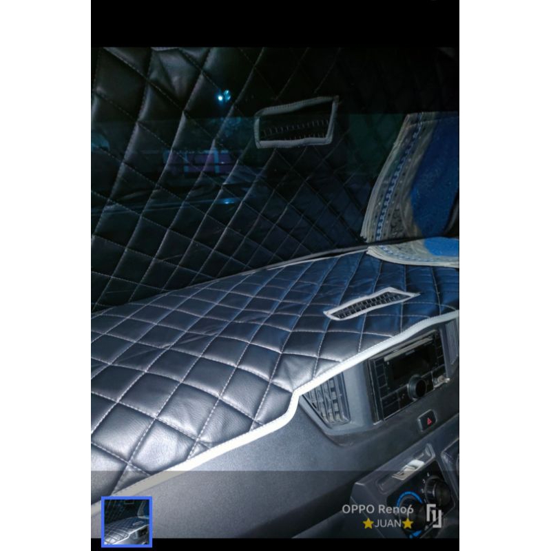 karpet/alas dasboard mobil calya/sigra