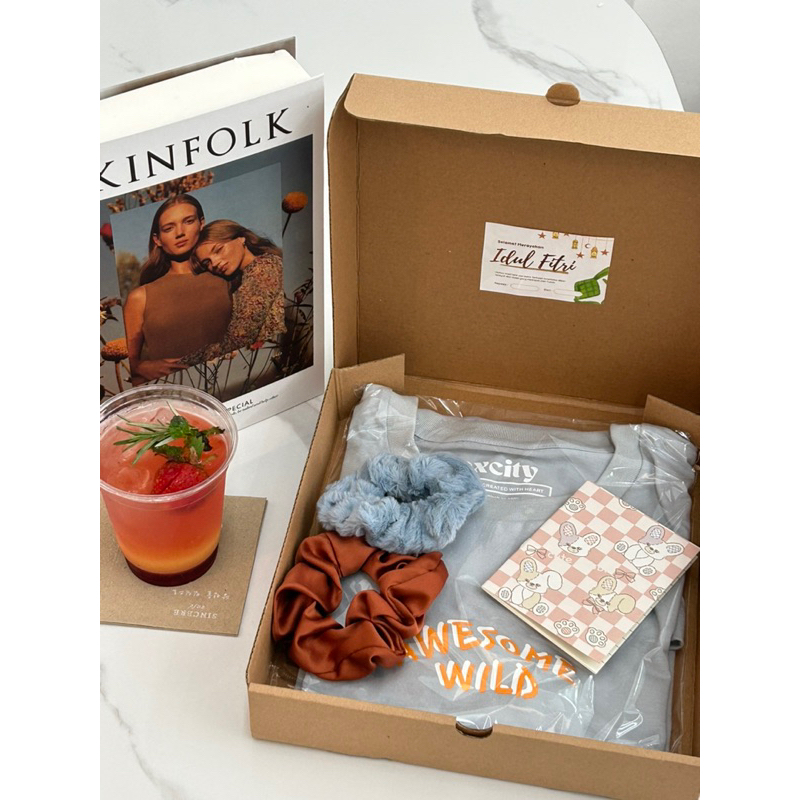 

Hampers Custom