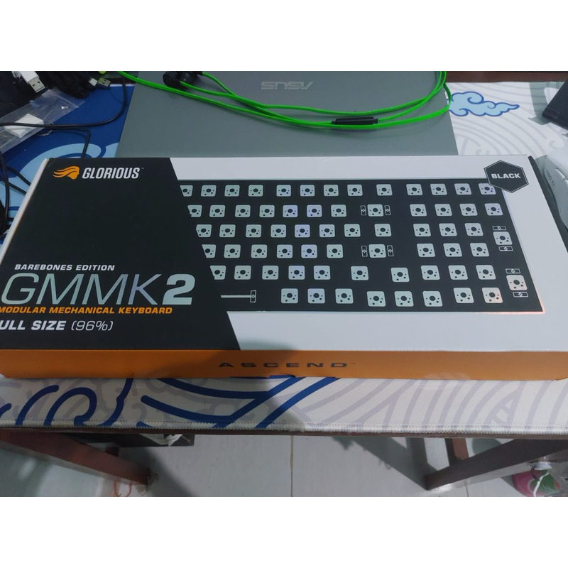 keyboard GMMK2 96% barebone