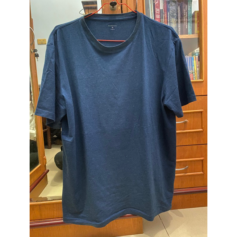 Kaos Polos The Executive