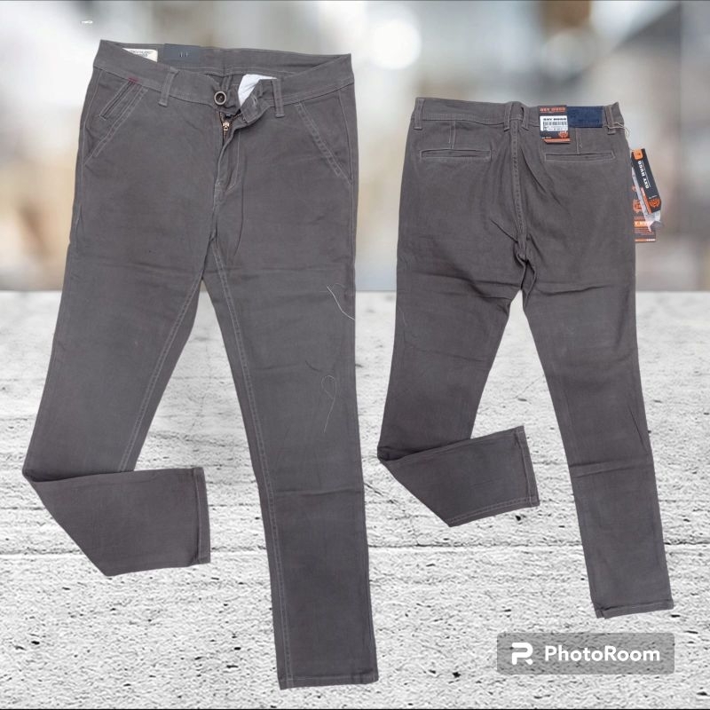 celana chinos panjang slimfit bahan tebal_oxy hugo