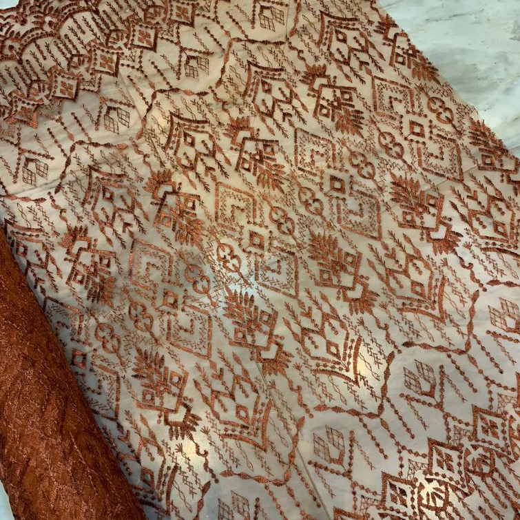 1/2 meter Kain Bahan Kebaya Brokat Brukat Tile Etnik Madeline Motif 3 Warna Teracota Bata