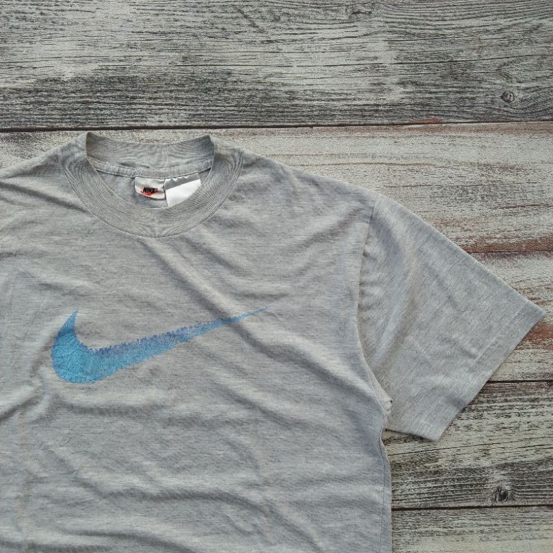 kaos nike big swoosh vintage tshirt