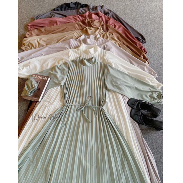 GAMIS MAXI DRESS PLISKET MOUMBLE VINCI