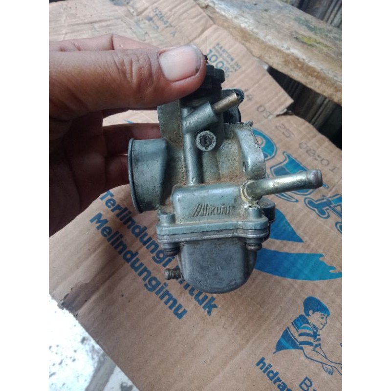 karburator motor motor Jupiter z  kumplit bahan orijinal seken