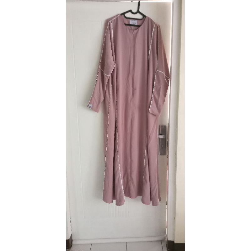 ABAYA GAMIS SOFNI LINE PRELOVED