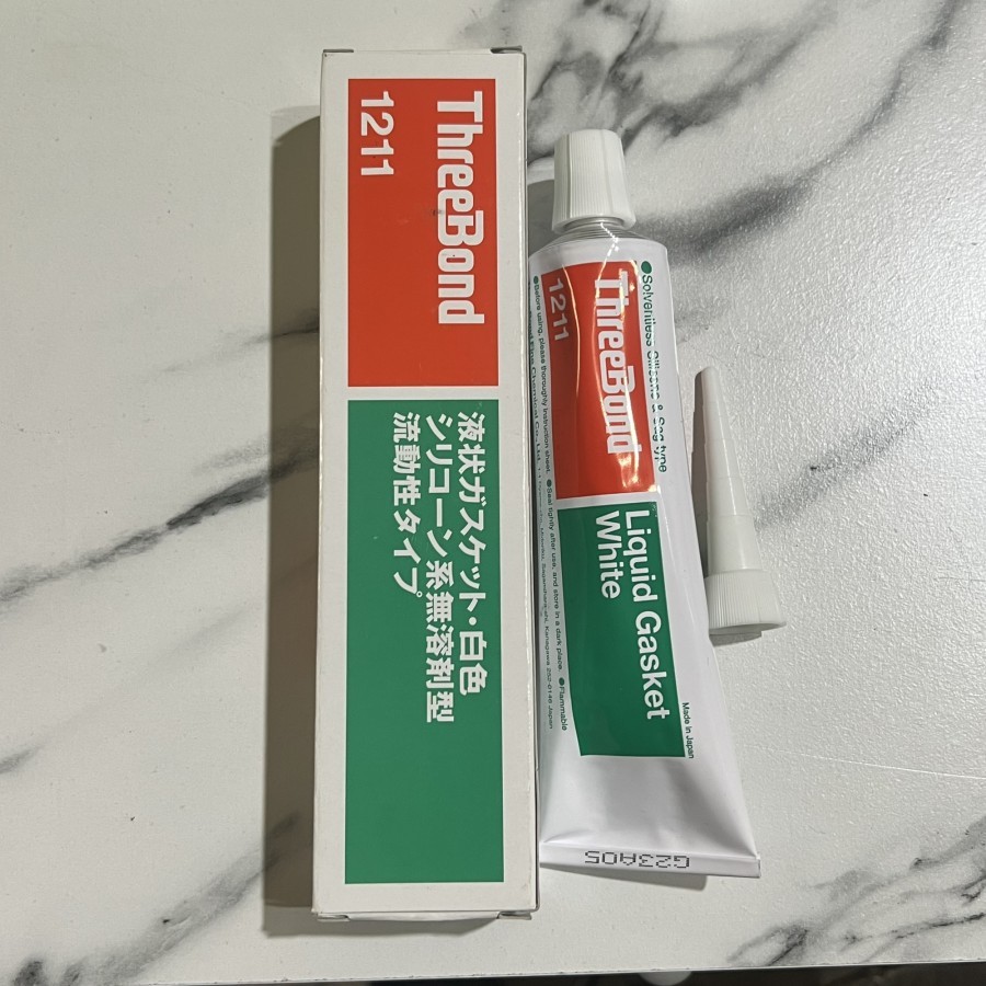 

Lem Threebond 1211 Liquid Gasket White 100 gram