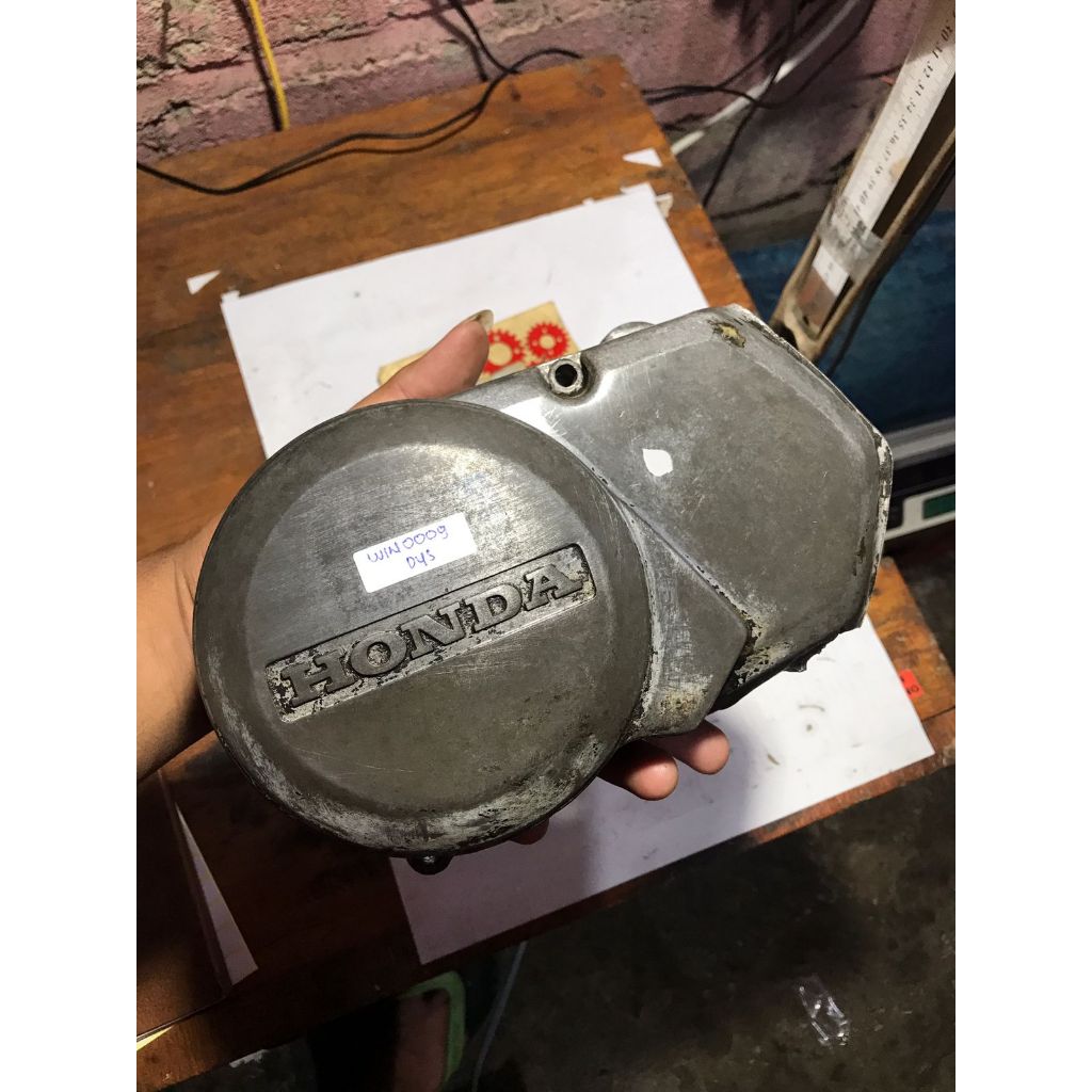 Bak tutup cover magnet honda win