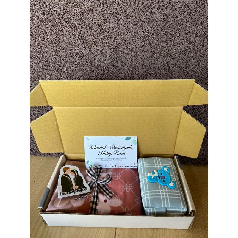 

Hampers paket azzahra/Hampers wedding/Hampers murah