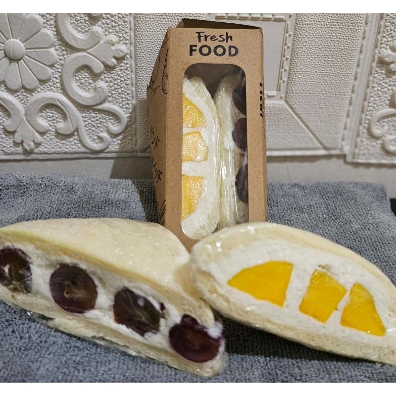 

fruit sando (po 1 hari)