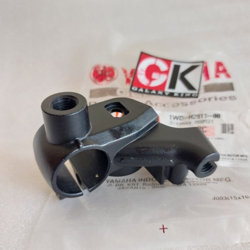 RUMAH DUDUKAN TUAS HANDLE KOPLING R25 MT25 MT 25 R 25 ORIGINAL