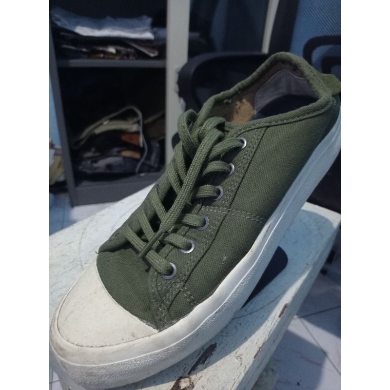Sepatu Brodo VTG Green