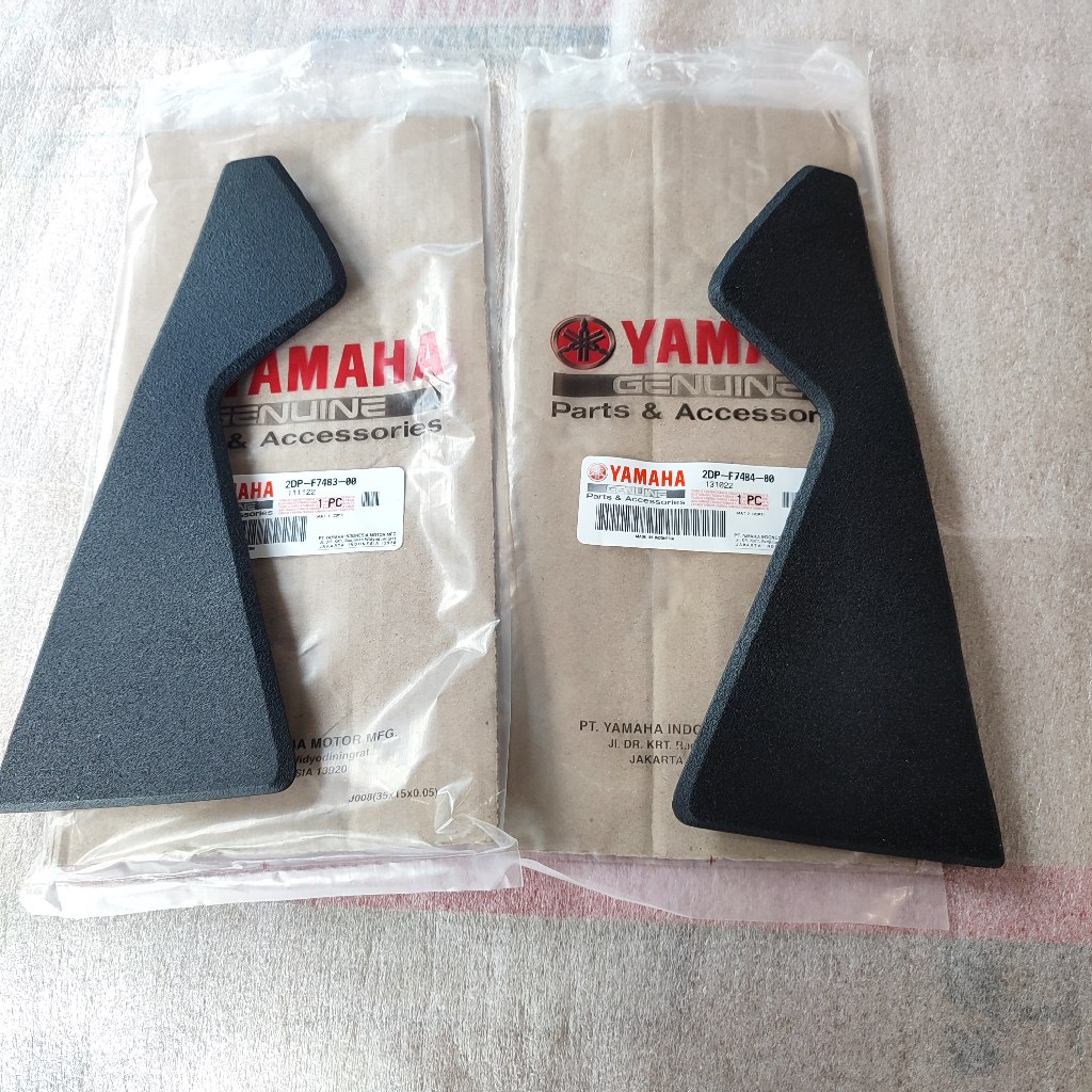KARPET PIJAKAN DEPAN ATAS NMAX OLD SET KANAN KIRI 2015-2019 ORIGINAL