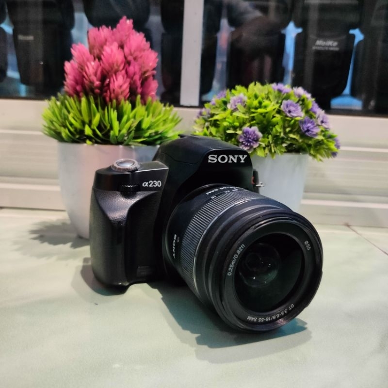 KAMERA DSLR SONY A230 LENSA KIT SONY 18-55 SAM BANYA BONUS