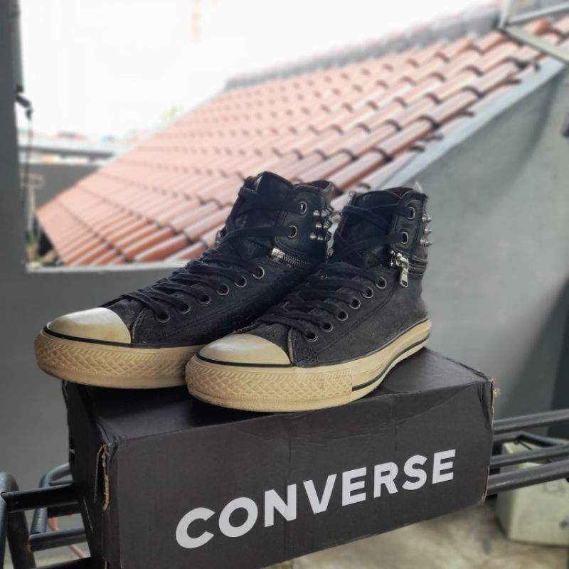 converse x john varvatos zipper studded