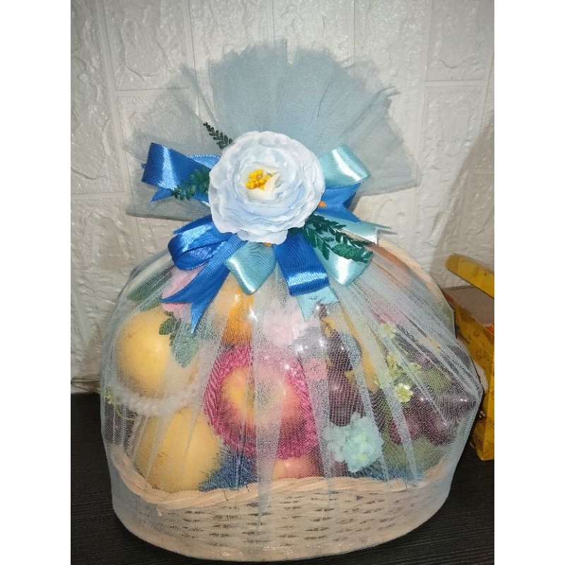 

HAMPERS PARCEL SESERAHAN LAMARAN WEDDING