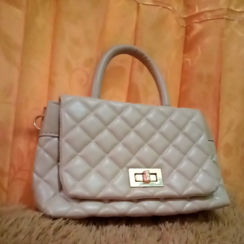 tas rv cantik