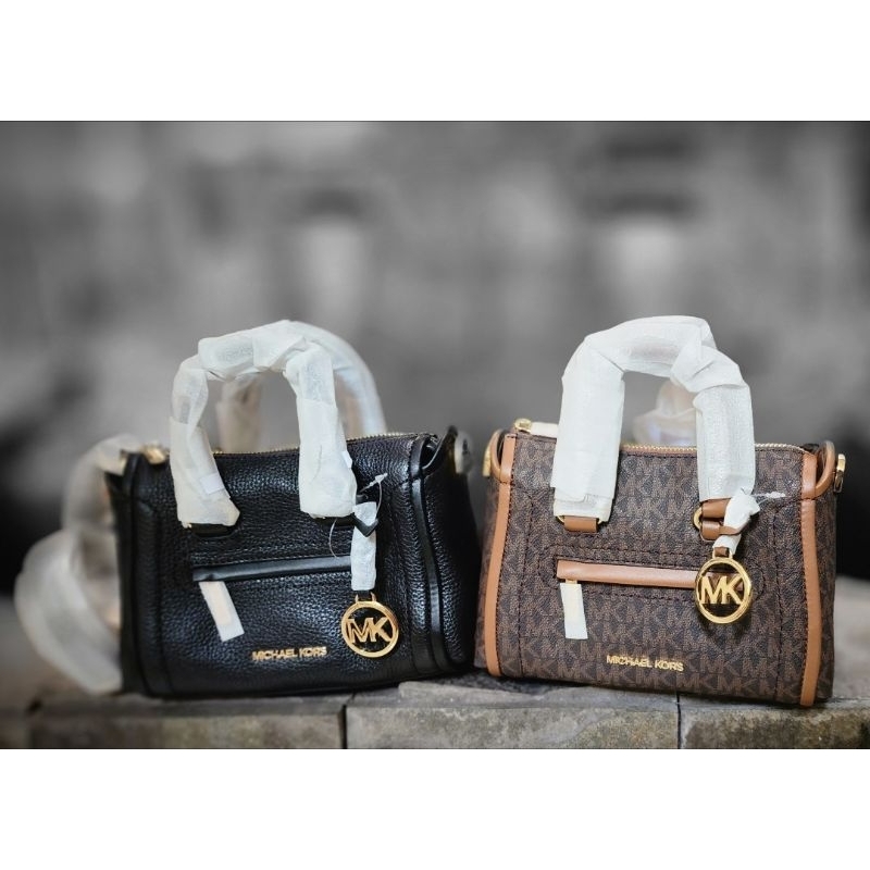 TAS MICHAEL KORS CARINE XS SIGN BROWN