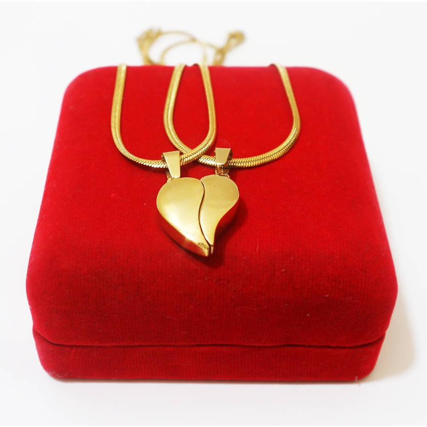 Kalung Couple Titanium Love Magnet