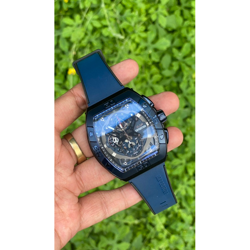 Jam expedition e6800 kondisi second