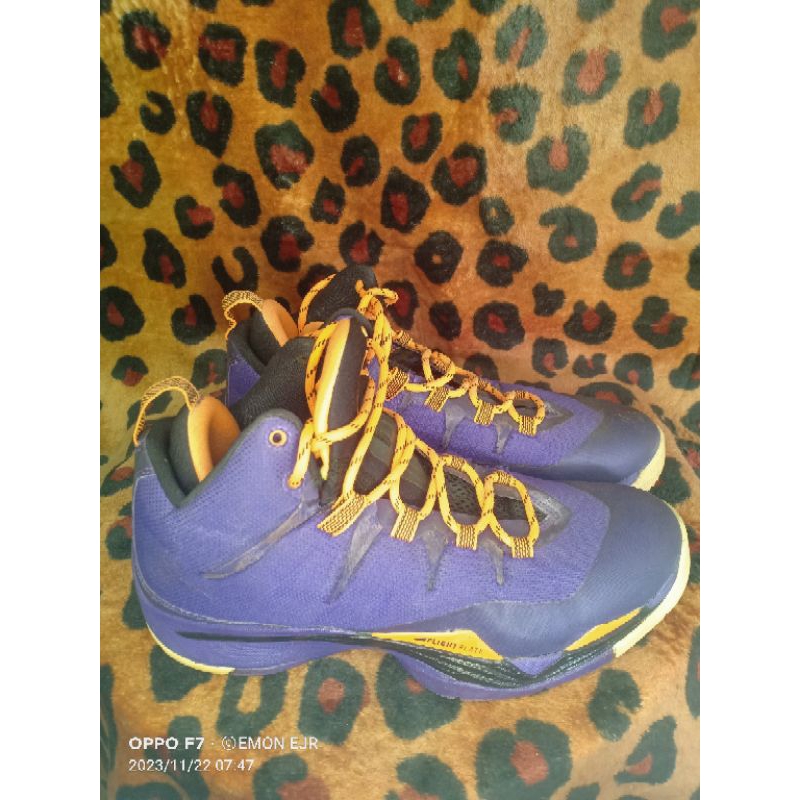 #109 Sepatu Second Jordan