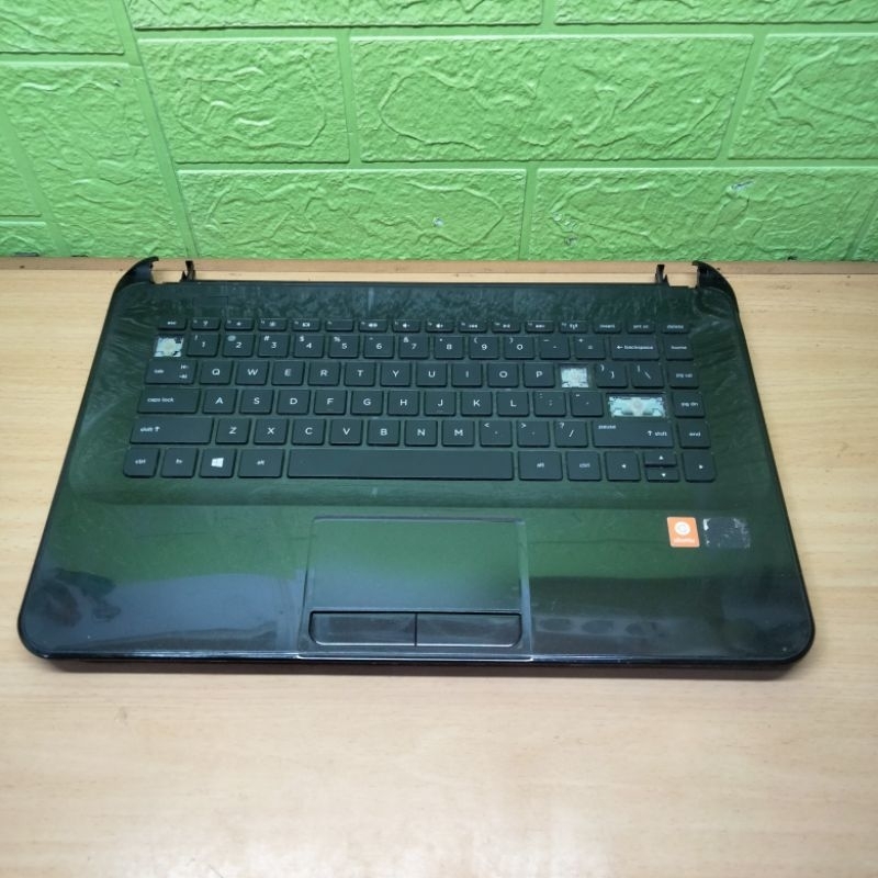 kesing atas bawah Case kesing laptop Hp 14-d040TU