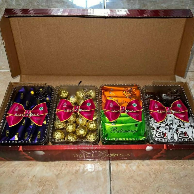 

Paket Hampers Kue Natal Bellarosa Christmas Premium
