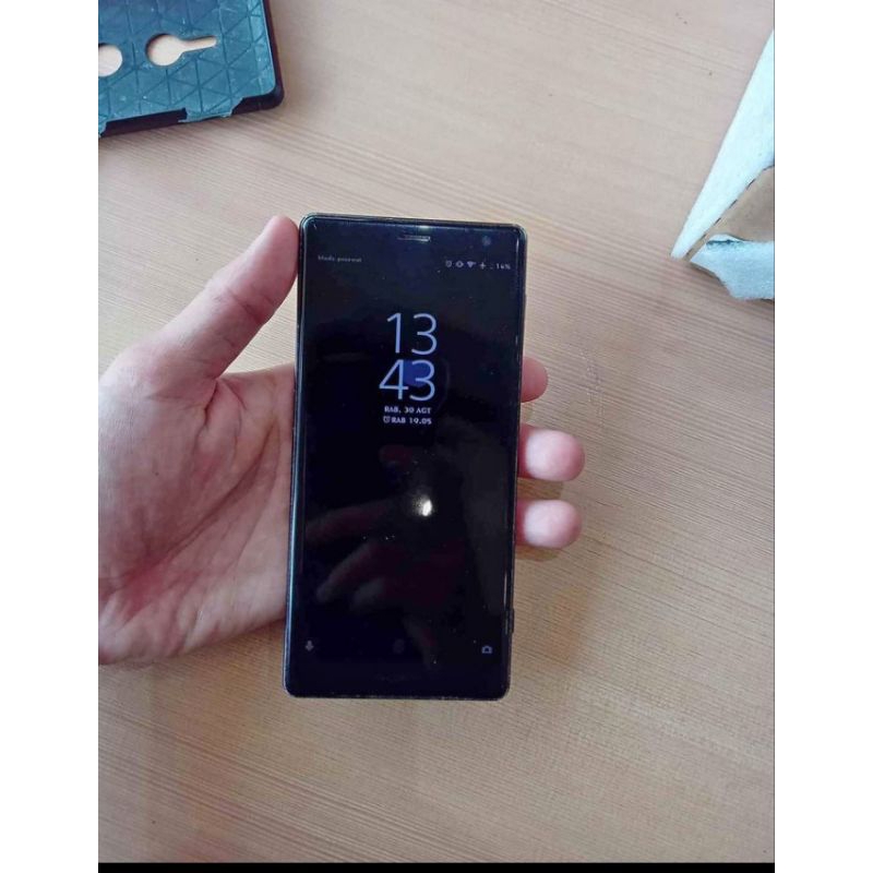 Sony Xperia xz2 second all operator