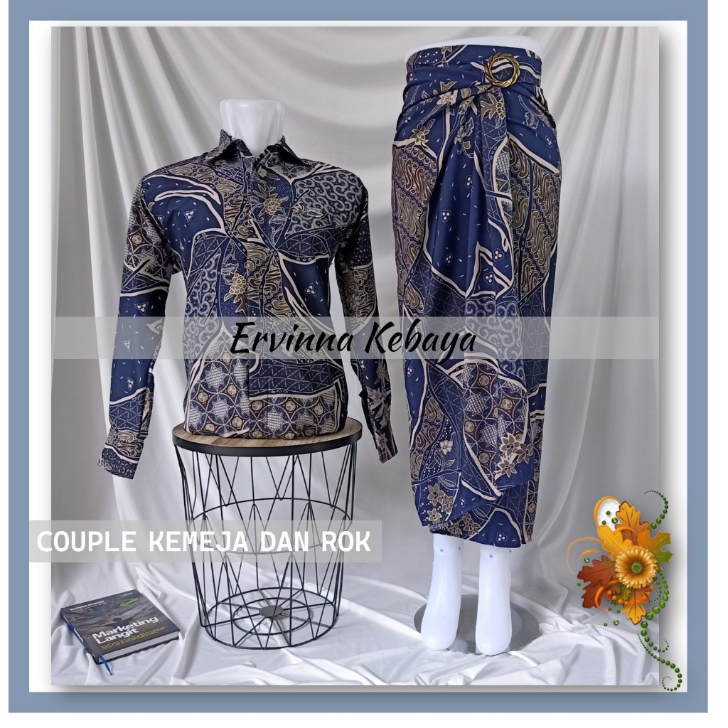 BATIK COUPLE KELUARGA BATIK KELUARGA SARIMBIT COUPLE KELUARGA BAJU BATIK COUPLE KELUARGA COUPLE BATI