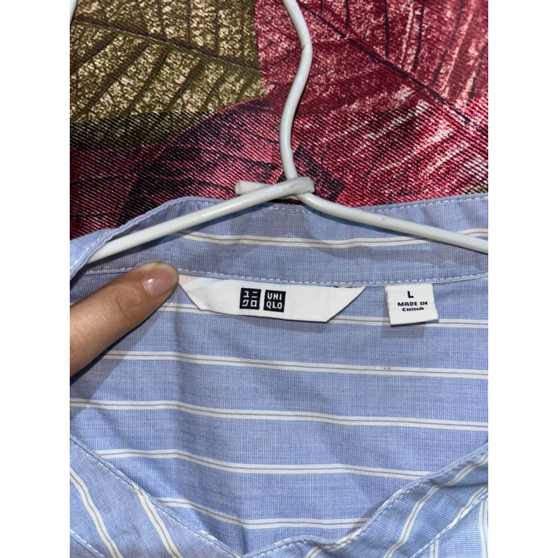Preloved kemeja kaos blouse uniqlo