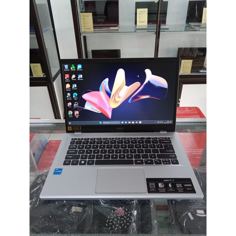 Laptop ACER ASPIRE 3 SLIM A314,intel core i3-N305 (pure silver)