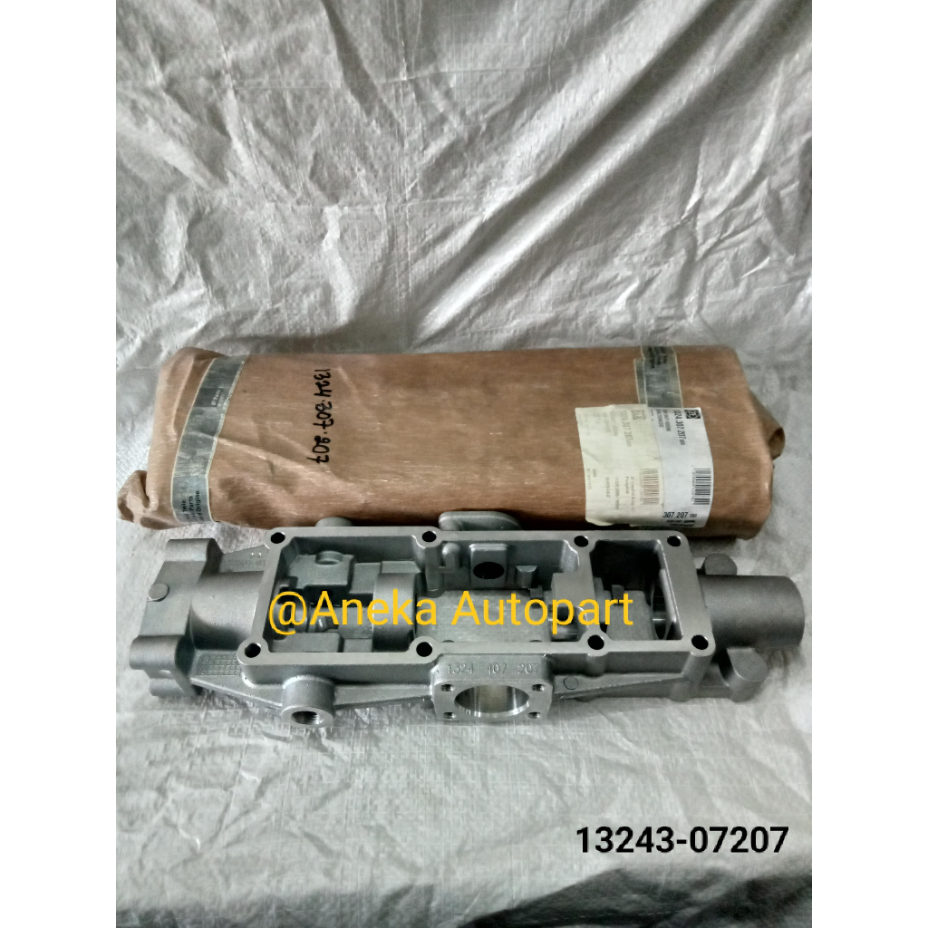 GEAR HOUSING HL / 13243-07207 / ZF GENUINE / HINO