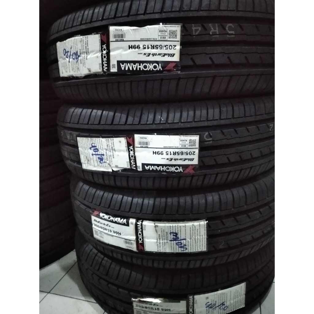 BAN MOBIL STANDAR INNOVA 205 65 R15 YOKOHAMA BLUEARTH ES32 TAHUN 2020 SALE