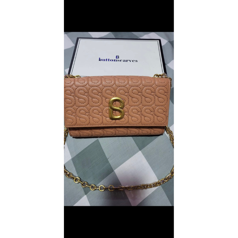 Luna Wallet Buttonscarves