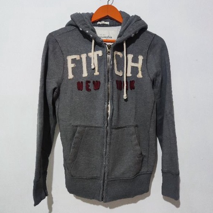 Hoodie Pria Tft Brand Abercrombie and Fitch Size M/L