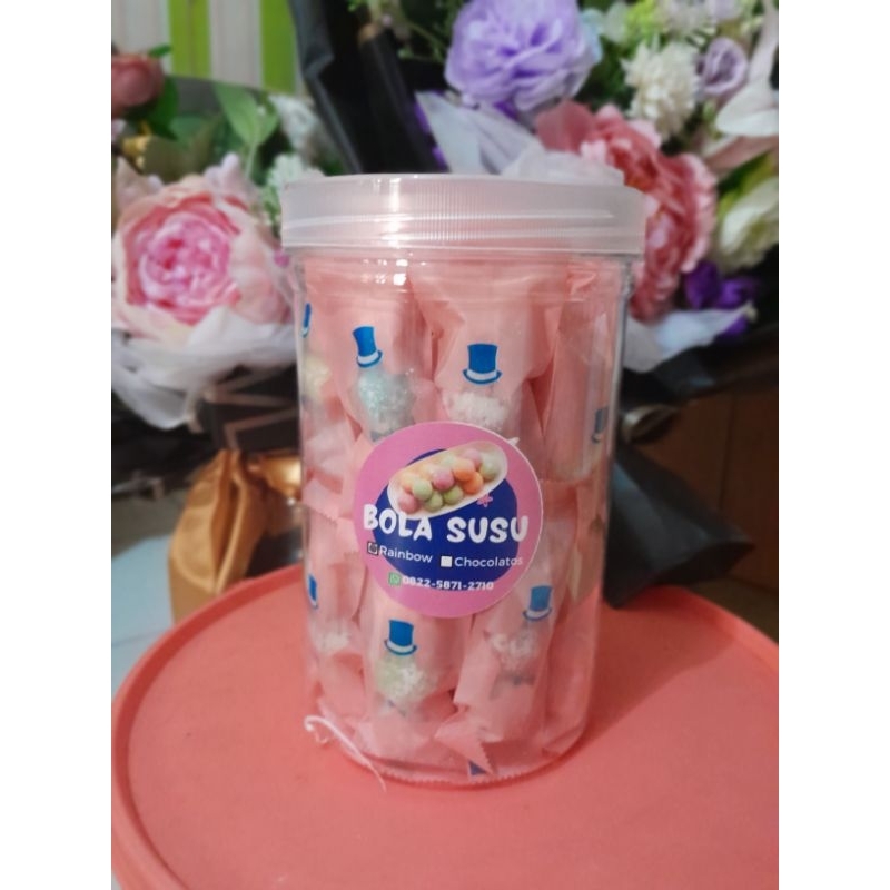 

BOLA SUSU RAINBOW Isi 28 Sachet per toples| BOLSU | JAJANAN ANAK | JAJANAN SEHAT | MAKANAN RINGAN | CEMILAN SEHAT | SNACK