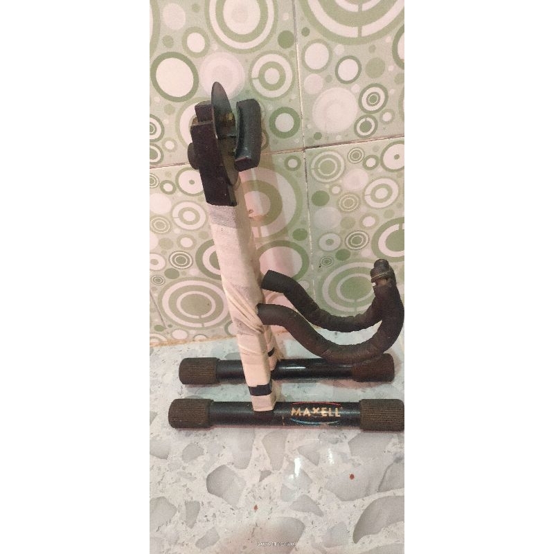 STAND GITAR/BASS SECOND