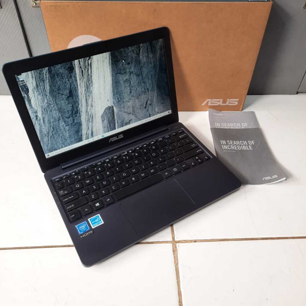 Notebook Asus E203MAH, Celeron-N4000, Intel UHD Graphics 600, Ram 2/500gb, Gen Terbaru , Fullset Ber
