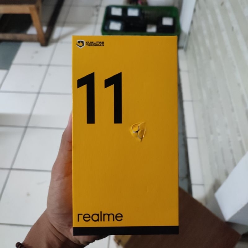 BOX KOTAK HANDPHONE KARDUS BEKAS REALME 11