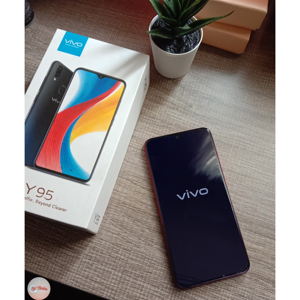 Vivo Y95 4/32 resmi Erafone - Warna Aurora Red - Second / bekas pemakaian ringan / Tanpa minus / Kon