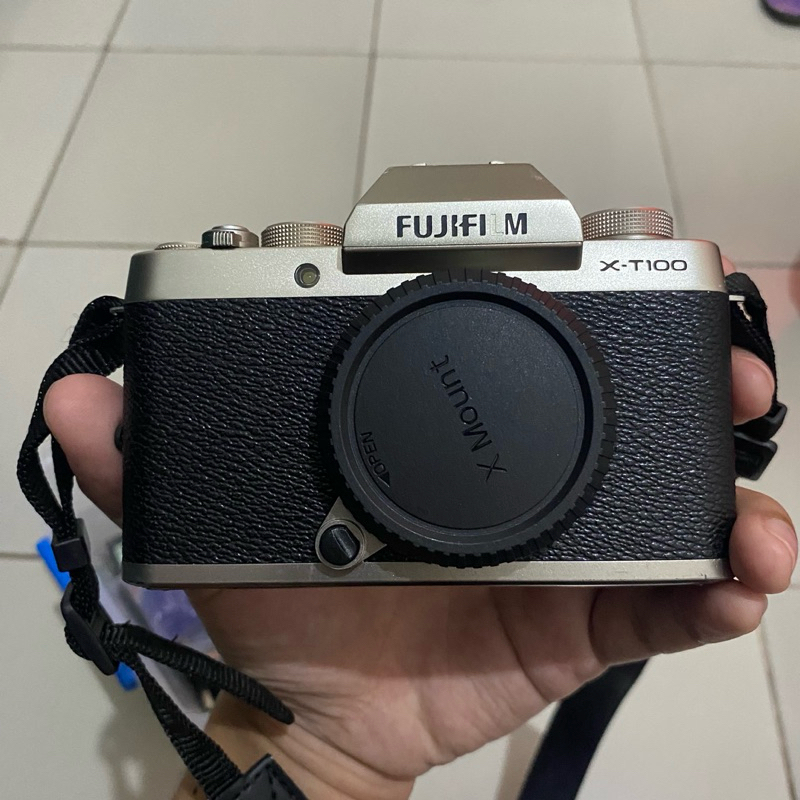 Fujifilm XT-100 Second Bekas
