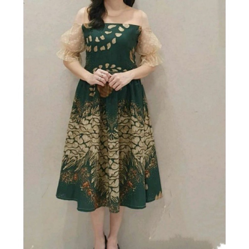 DRES BATIK WANITA Hijau / GAUN BATIK WANITA PESTA